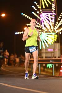 BIB: 40777
                            <button type="button" onclick="openModal(23210969)" class="btn btn-primary btn-sm float-right btn-popup" data-toggle="modal" data-target=".modal-high-quality">
                        <i class="fas fa-shopping-cart"></i> Add to Cart
                    </button>
                                            <button type="button" onclick="isThisMe(23210969, true)" class="btn btn-success btn-sm float-right btn-popup btn-isme hidden" data-toggle="tooltip" data-placement="bottom" title="นี่คือรูปของคุณใช่ไหม คลิกที่นี่เพื่อเอาเข้าอัลบั้ม">
                        <i class="fas fa-plus"></i> Add to album
                    </button>
                    <button type="button" onclick="isThisMe(23210969, false)" class="btn btn-warning btn-sm float-right btn-popup btn-isnotme hidden">
                        <i class="fas fa-ban"></i> Remove from album
                    </button>